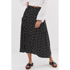 ASOS MIDI Skirt, Black w/white Hearts, Size 16